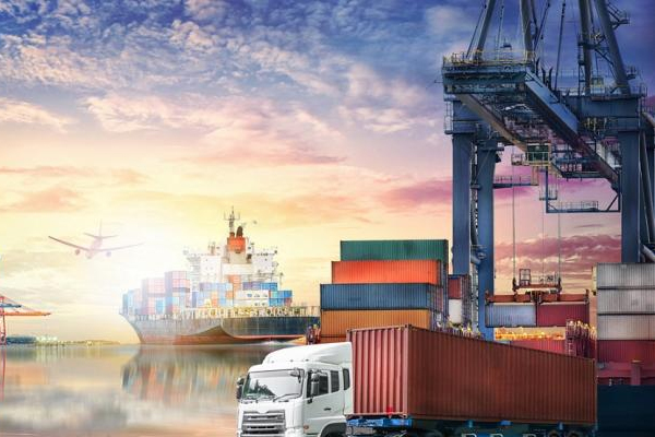 hàng hóa nhập khẩu giống hệt và tương tự